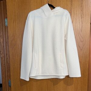 Cozy White Quilted Hoodie